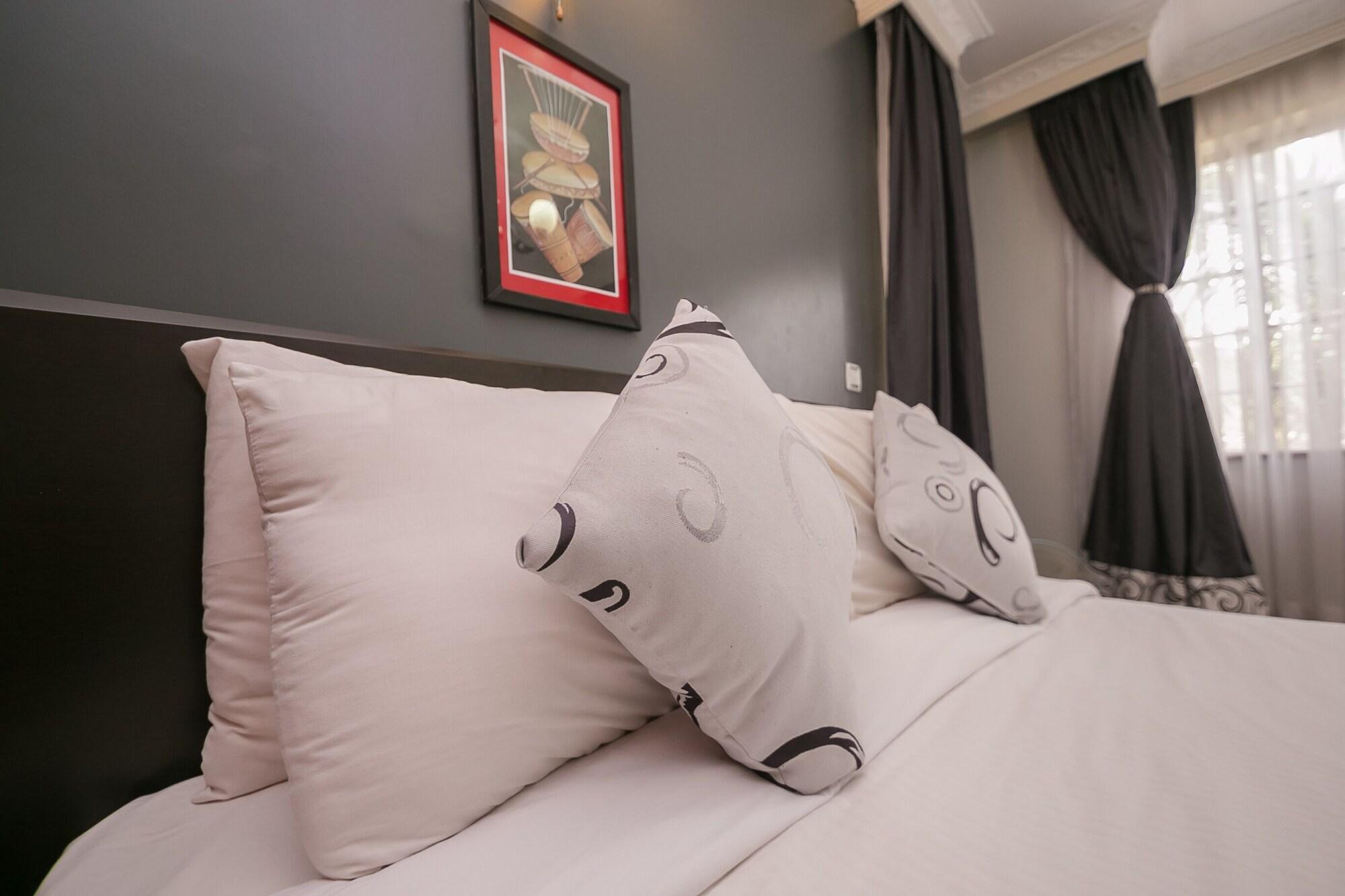 Meltonia Luxury Suites Nairobi Ngoại thất bức ảnh