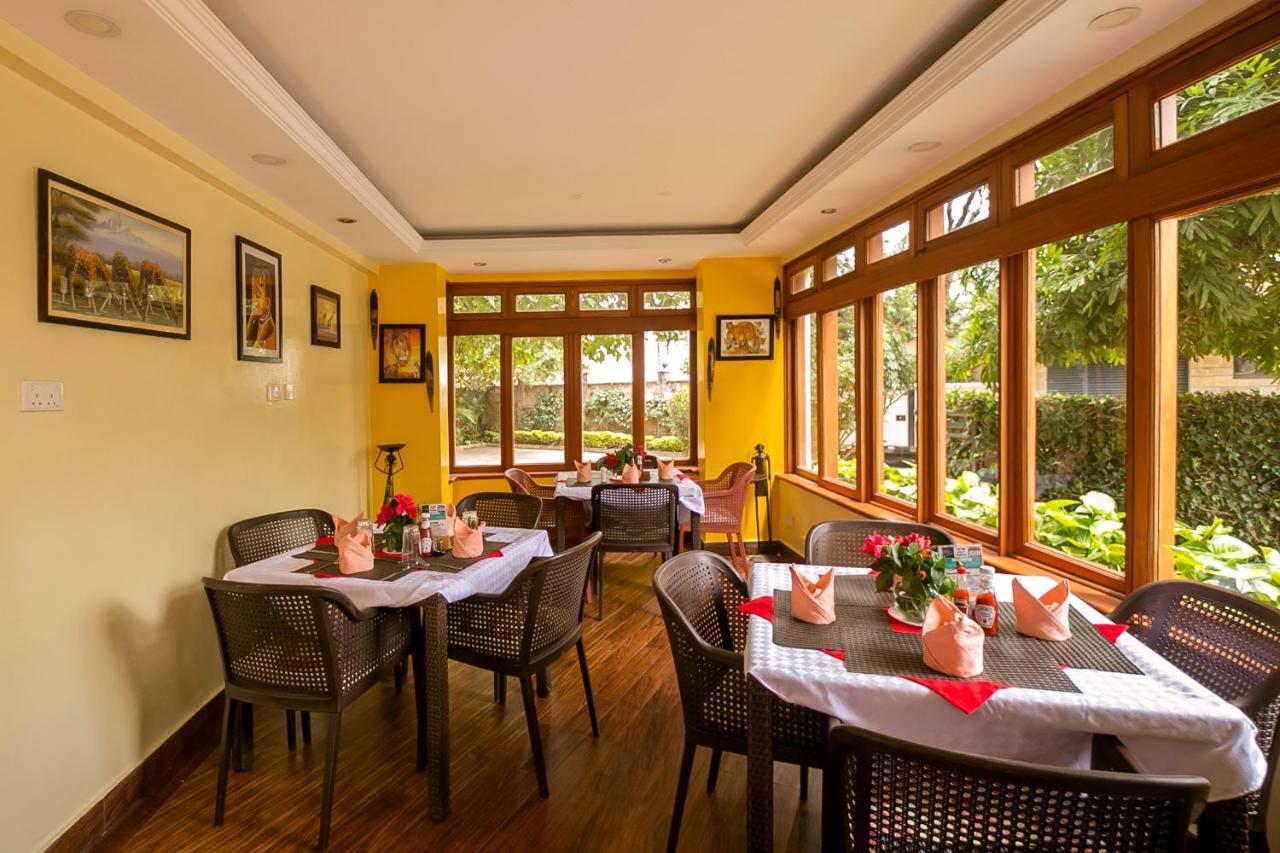 Meltonia Luxury Suites Nairobi Ngoại thất bức ảnh