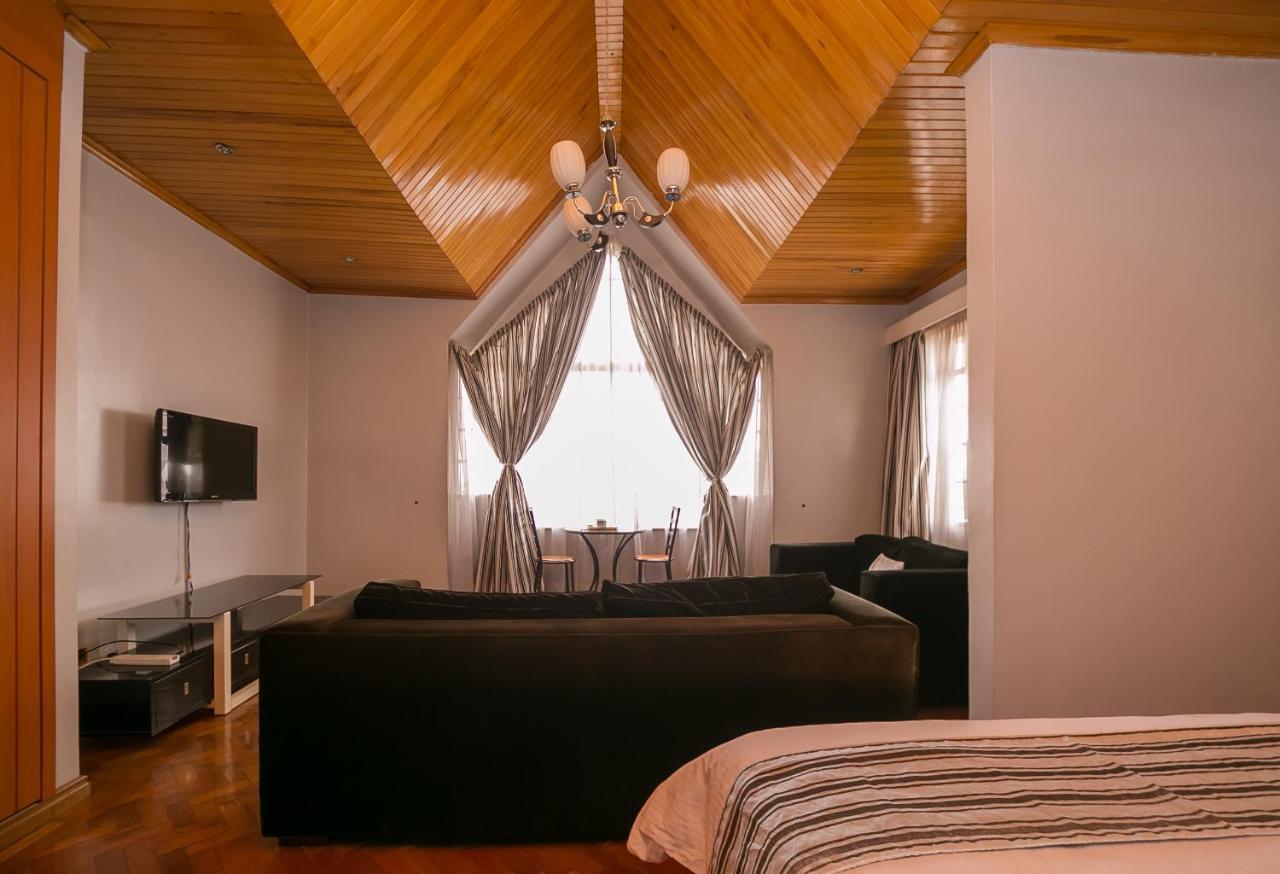 Meltonia Luxury Suites Nairobi Ngoại thất bức ảnh