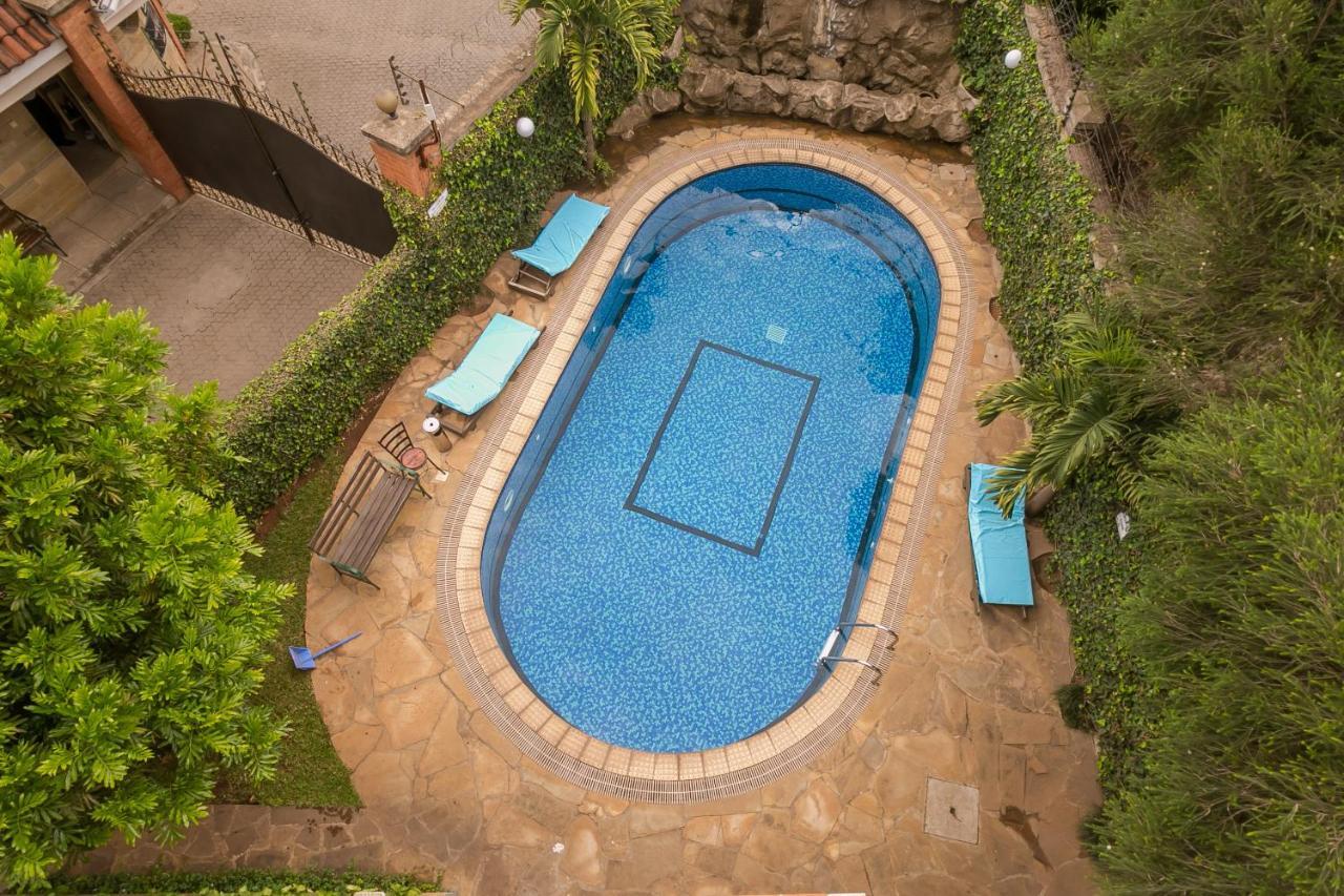 Meltonia Luxury Suites Nairobi Ngoại thất bức ảnh